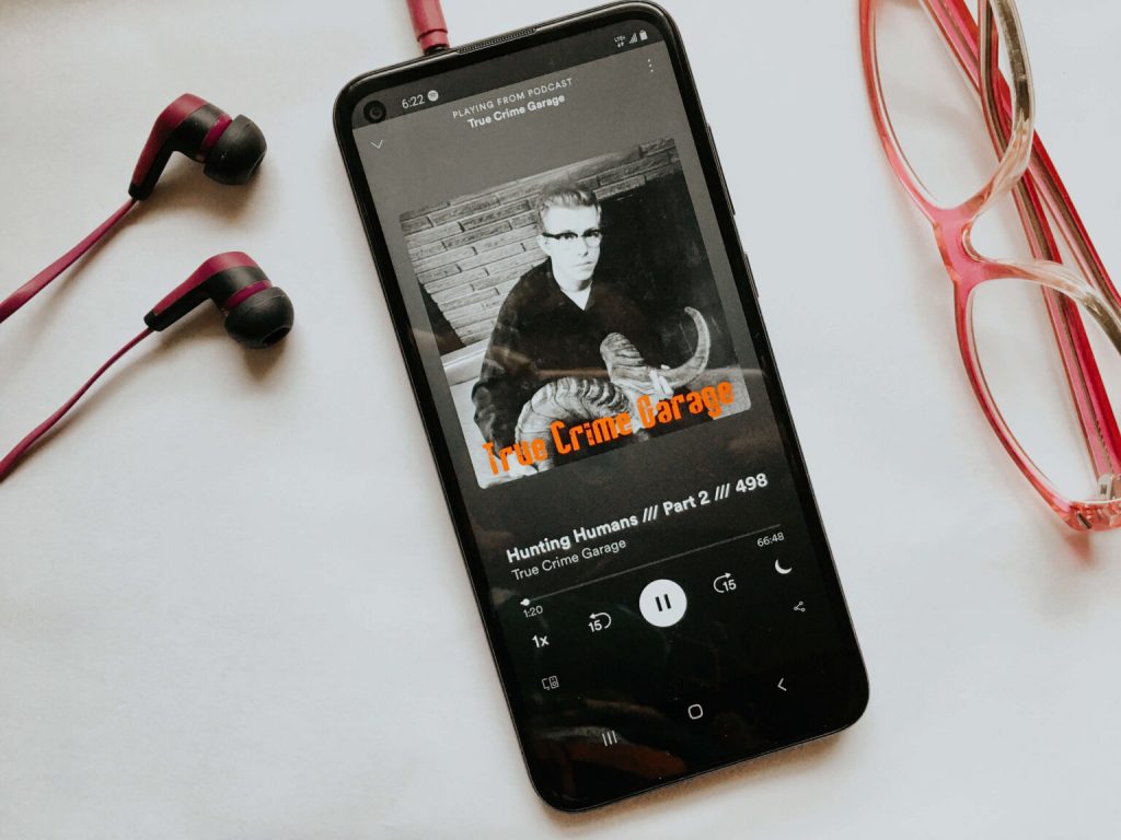 I love podcasts and the true crime genre is definitely my favorite. Here are my 7 favorite podcasts right now!