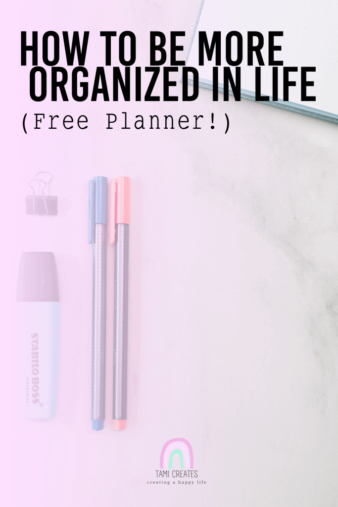 How do you organize your life in a world with so much to keep track of, so many responsibilities, and so many things competing for your attention? Here are some tips to help you learn how to be more organized in life!